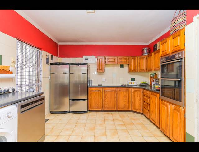3 BEDROOM DUPLEX FOR SALE IN WESTVILLE